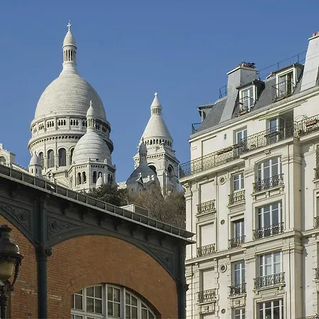 Cute Sacre Coeur